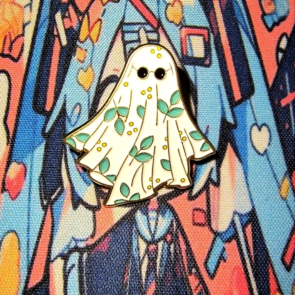 Cute Ghost Enamel Pin with Leaf Design